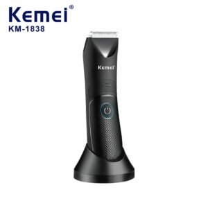 ماكينة حلاقة كهربائية Kemei KM-1838 بتصميم أنيق وقاعدة شحن